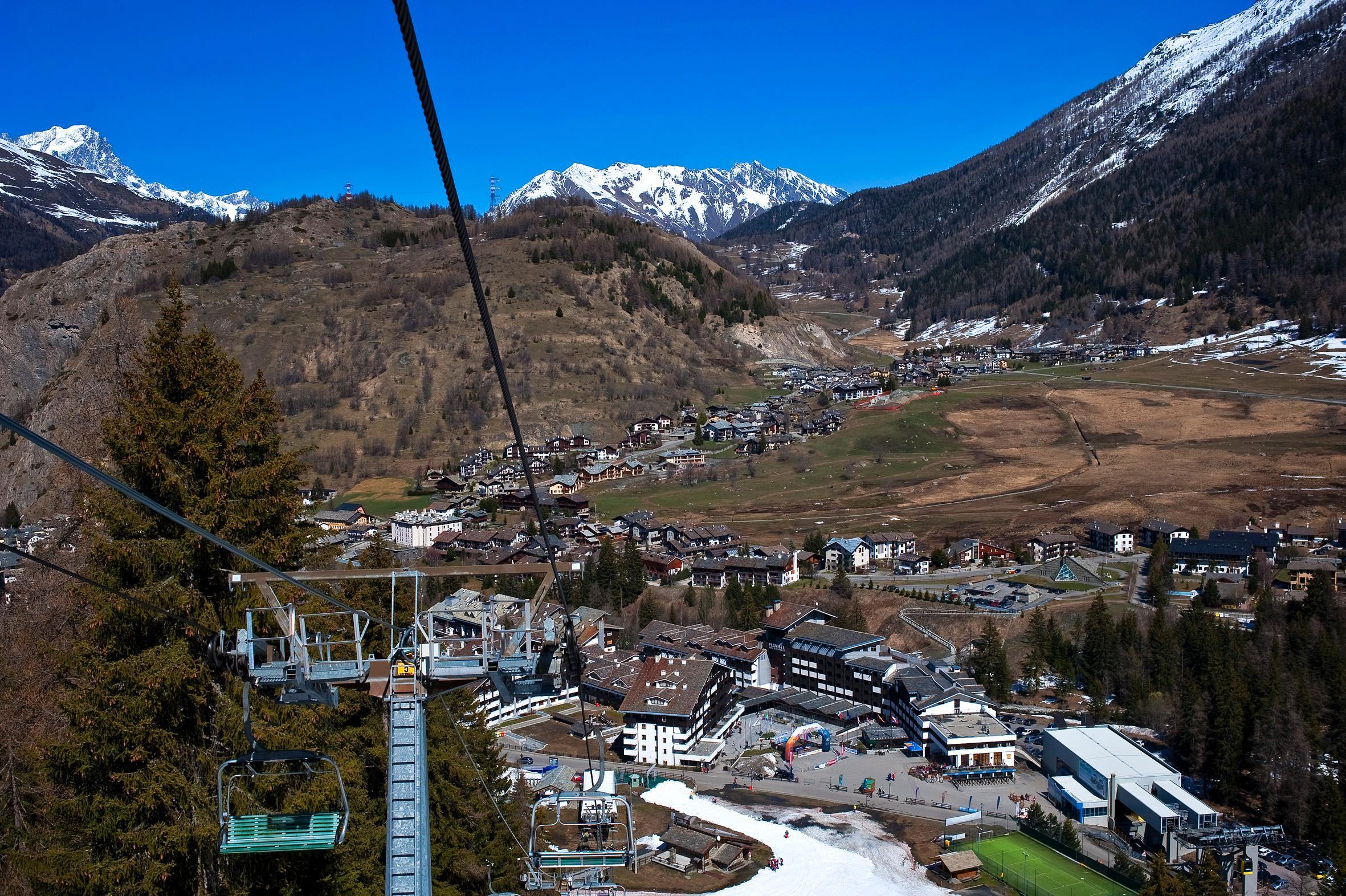Th La Thuile - Planibel Hotel Bagian luar foto
