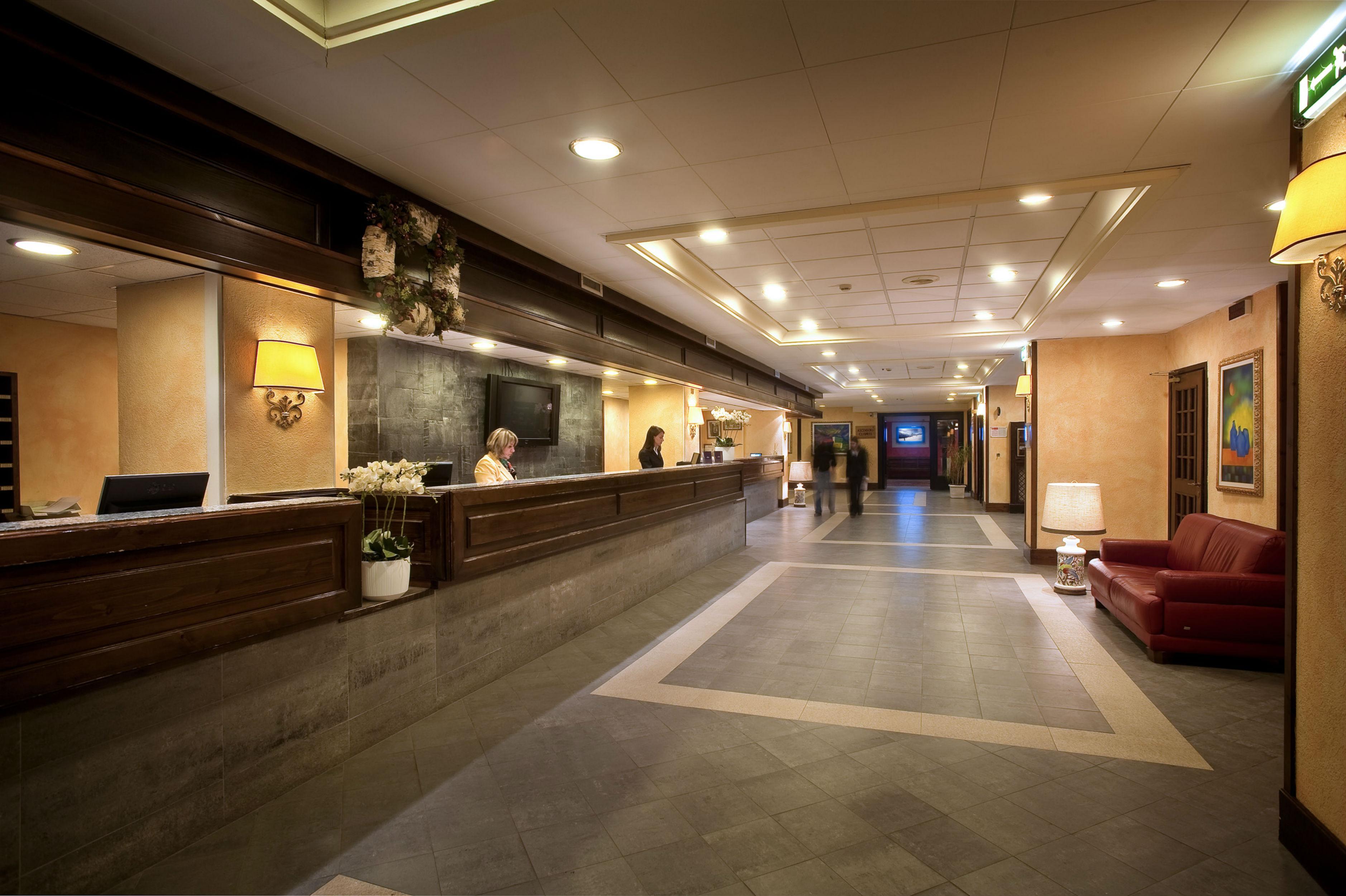 Th La Thuile - Planibel Hotel Bagian luar foto