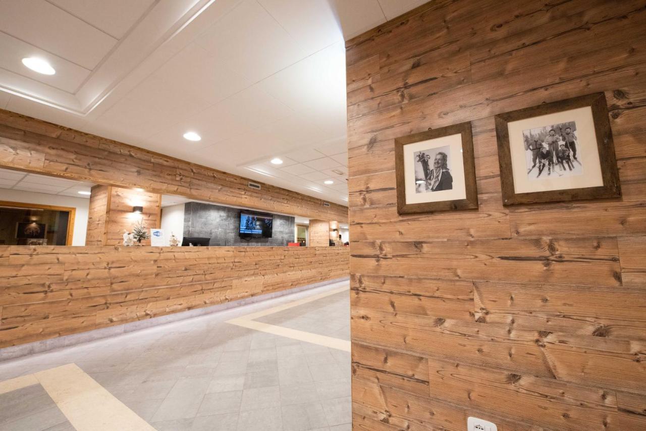 Th La Thuile - Planibel Hotel Bagian luar foto