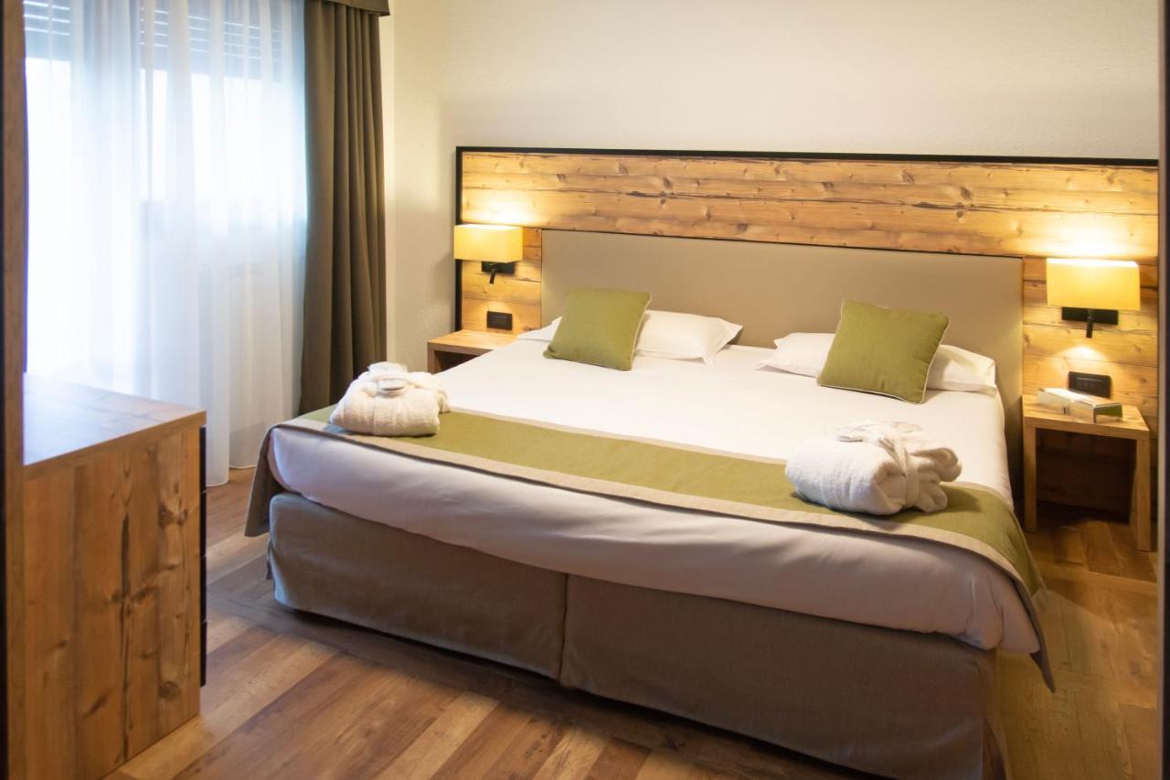 Th La Thuile - Planibel Hotel Bagian luar foto