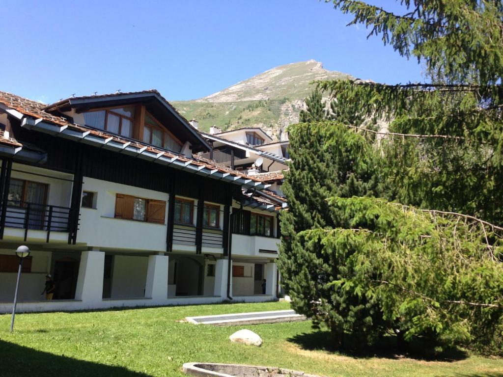 Th La Thuile - Planibel Hotel Bagian luar foto